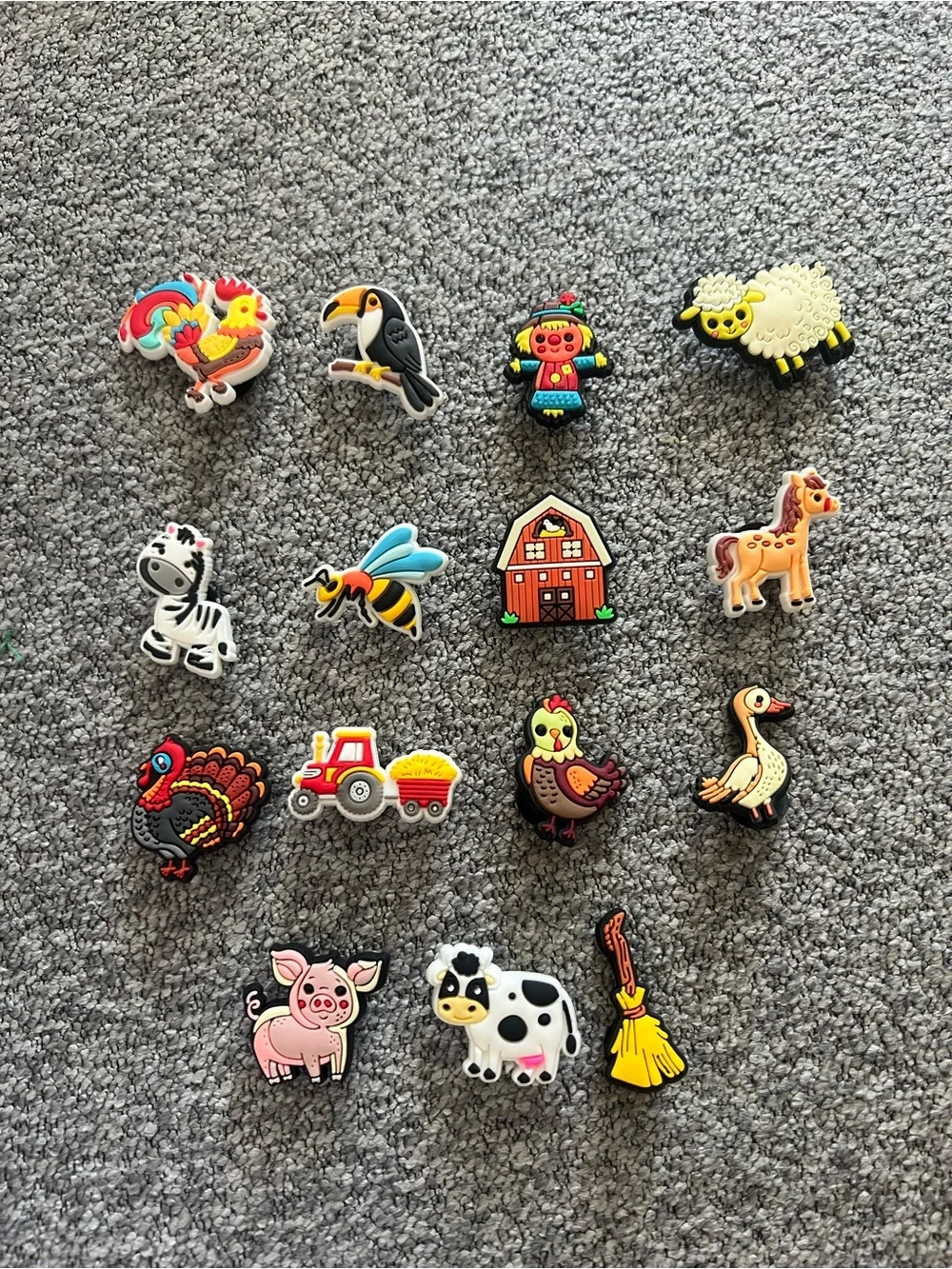 CROCS Colorful Farm & Animal Jibbitz Charms - Multicolor